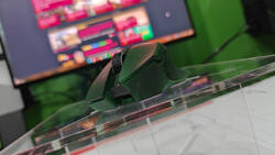 Recenzja Razer Basilisk V3 Pro 35K Phantom Edition. Zielony funkcjonalny potwór