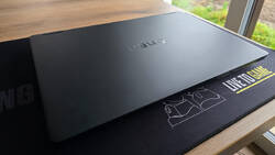 Recenzja Laptopa Gamingowego HP Omen 17. Piękny i Bestia!